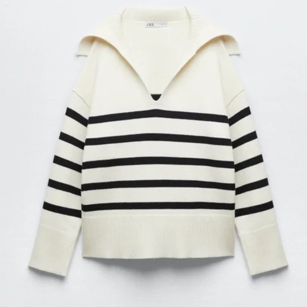 Zara White and Black Striped Sweater